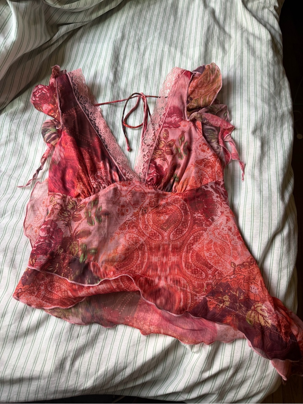 Kimchi Blue Red Floral Lace-Trim V-Neck Camisole